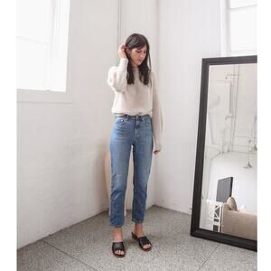 Everlane The Relaxed Straight Jeans Light Wash Cropped Length Capri Womens 23